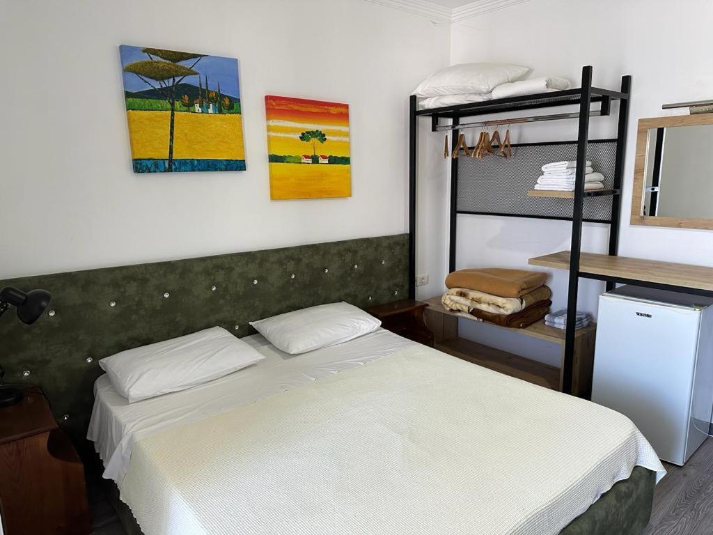 Fjora Rooms Sarandë 外观 照片
